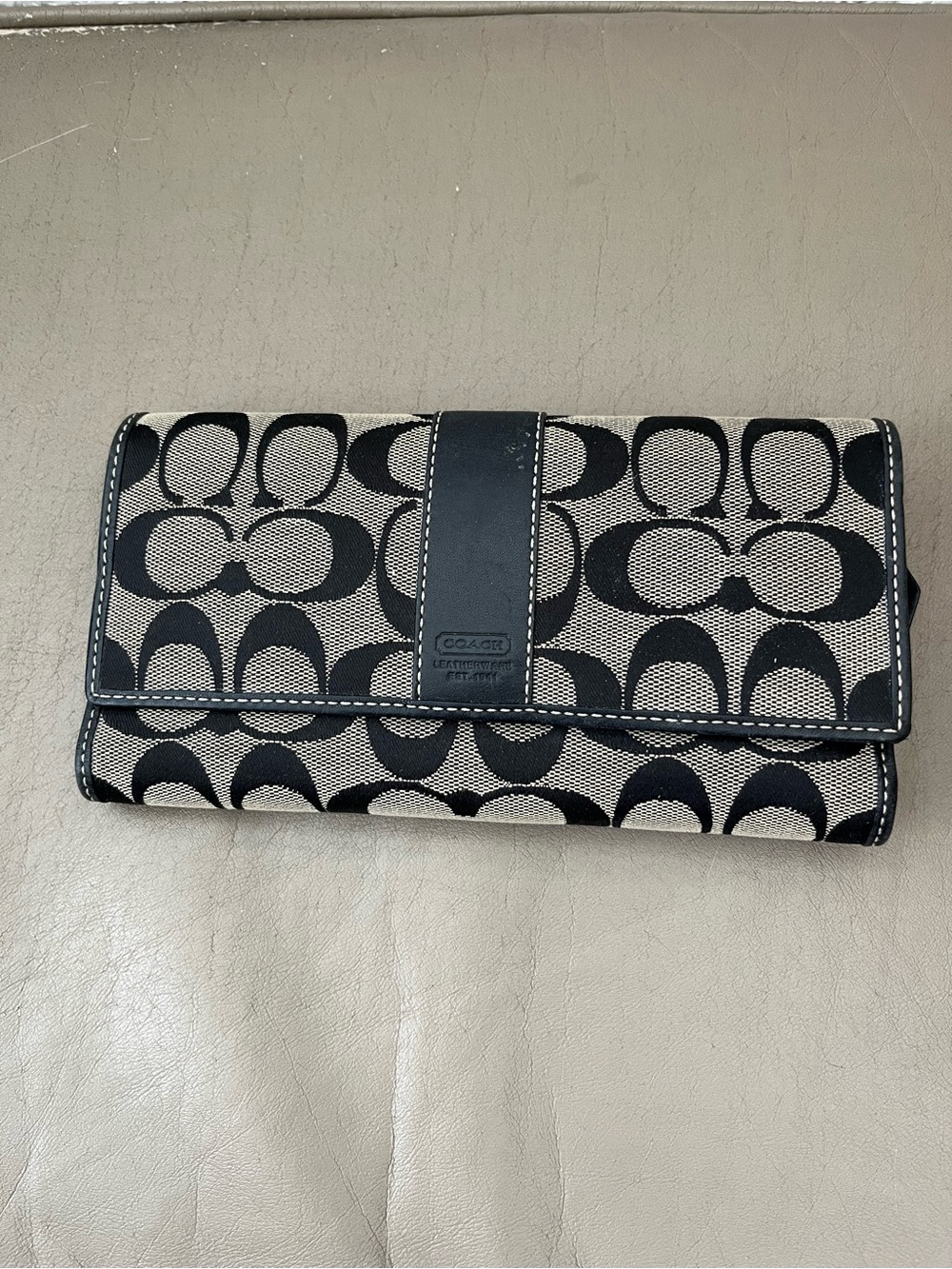 Coach Black and Beige Signature Continental Wallet